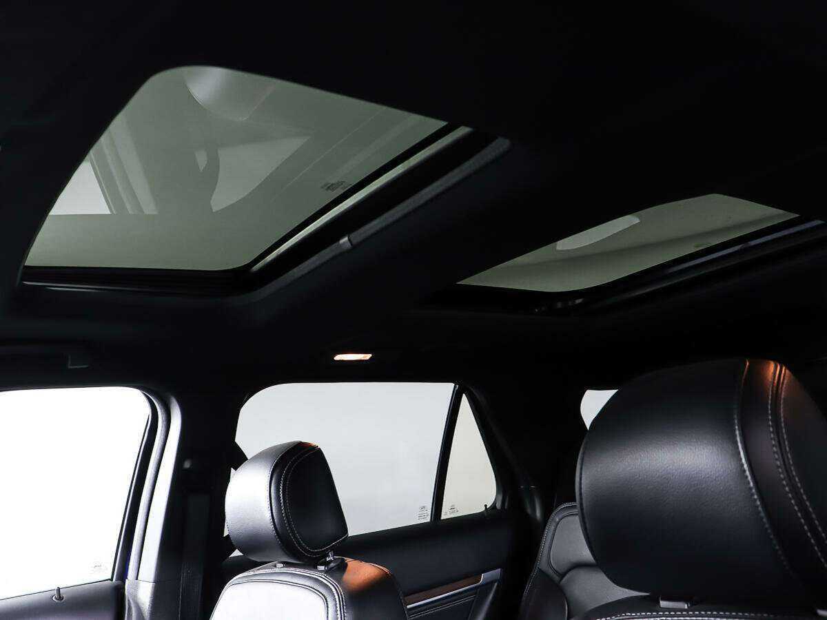 Ford Explorer 2017 года с пробегом. Фото: #20