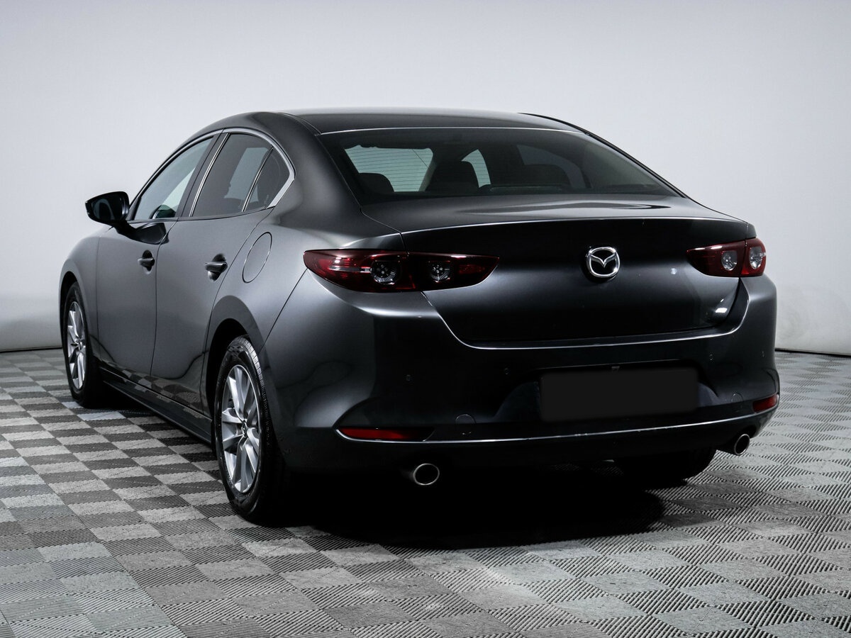 Mazda 3 2019 года с пробегом. Фото: #5