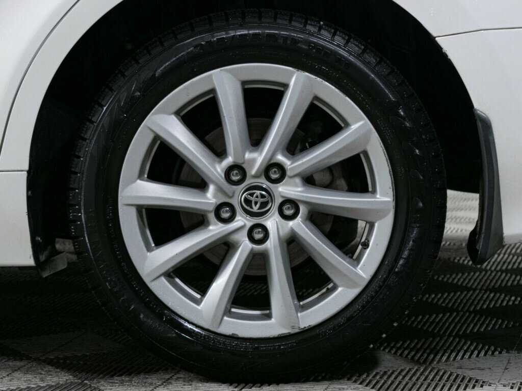 Toyota Camry 2021 года с пробегом. Фото: #16