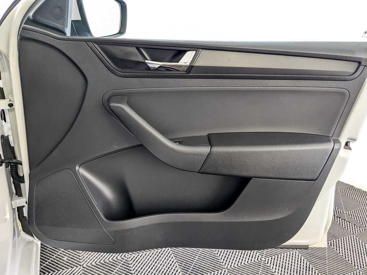 Skoda Rapid 2019 года с пробегом. Фото: #17