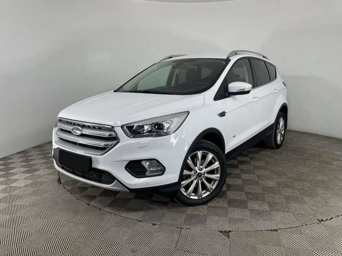 Ford Kuga 2017 года с пробегом. Посмотреть фото