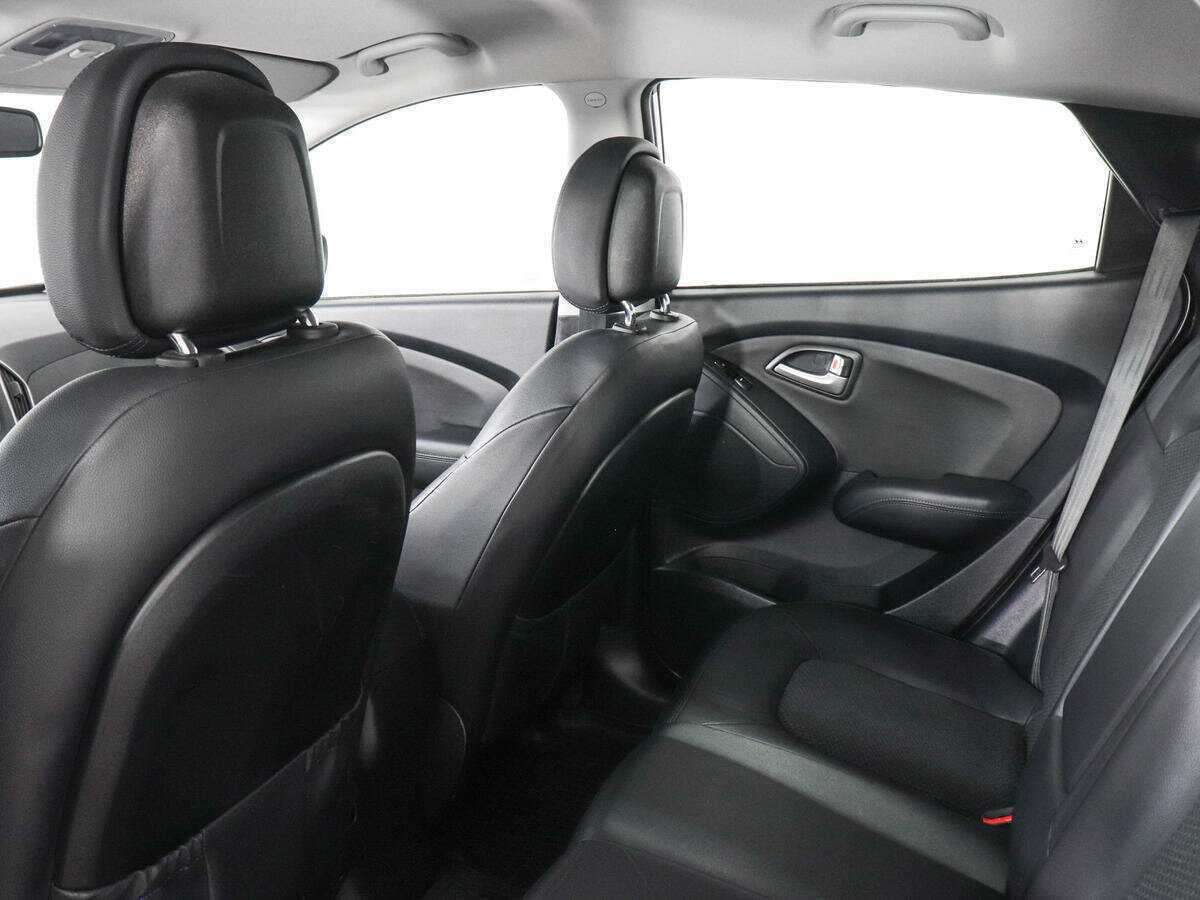 Hyundai ix35 2012 года с пробегом. Фото: #11