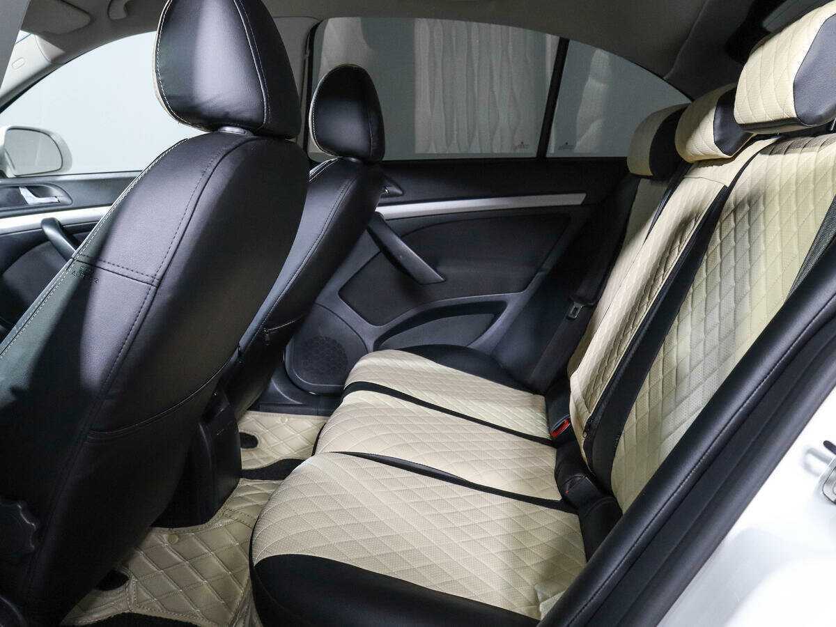 Skoda Octavia 2012 года с пробегом. Фото: #9