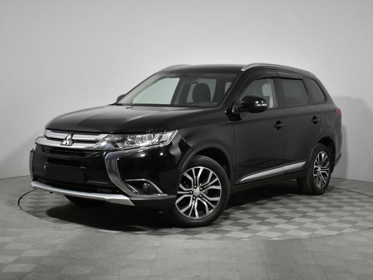 Mitsubishi Outlander 2018 года с пробегом. Фото: #0
