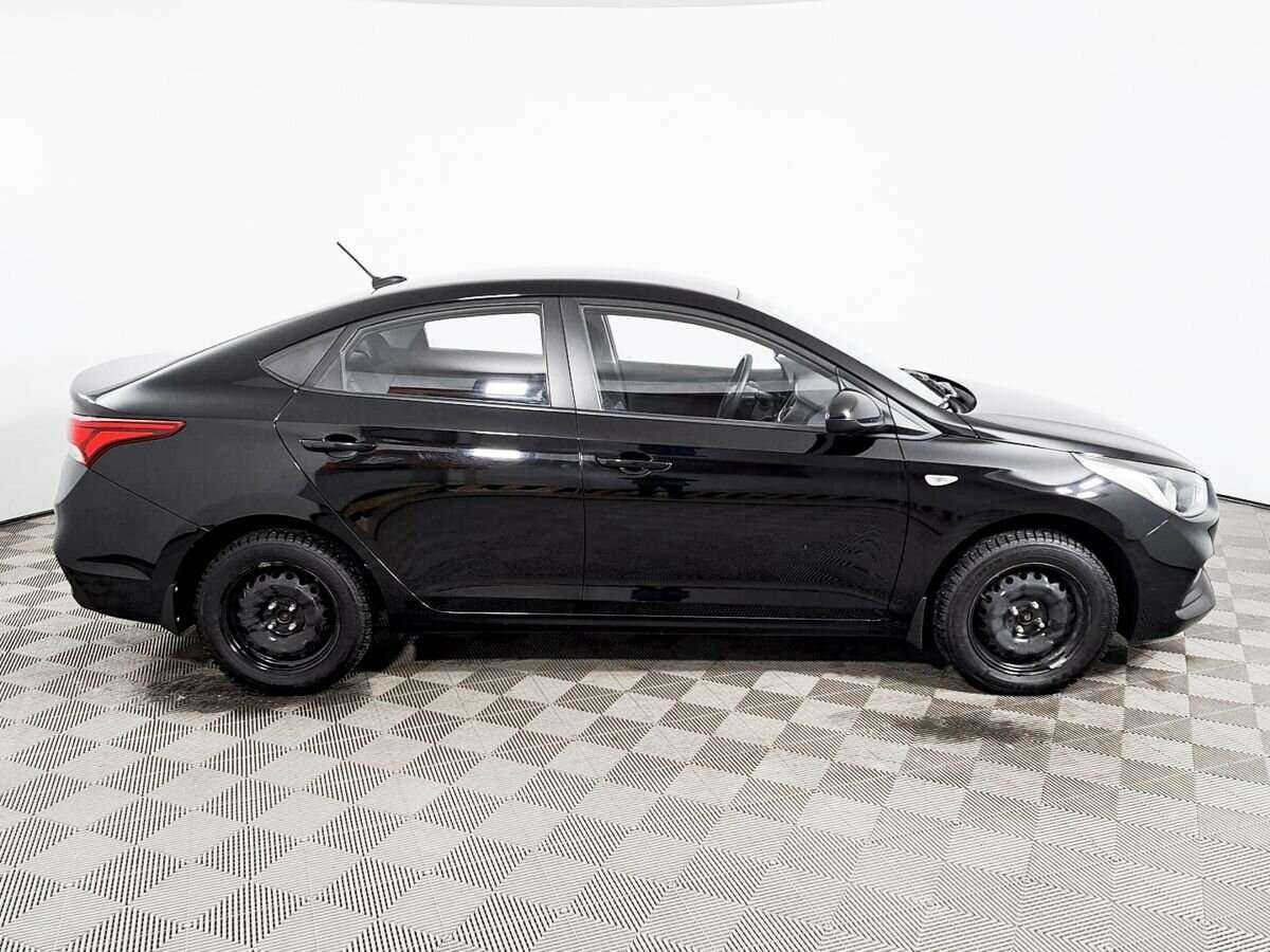 Hyundai Solaris 2018 года с пробегом. Фото: #3