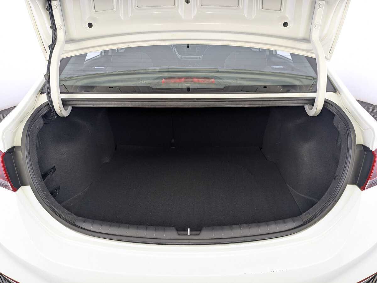 Hyundai Solaris 2017 года с пробегом. Фото: #9