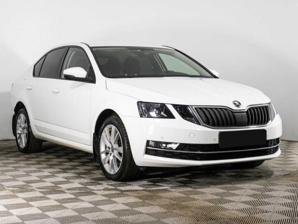 Skoda Octavia 2018 года с пробегом. Фото: #2