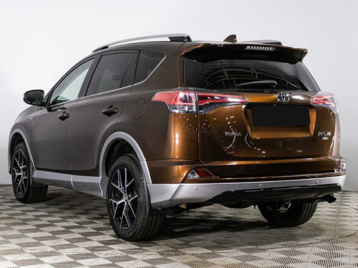 Toyota RAV4 2016 года с пробегом. Фото: #6