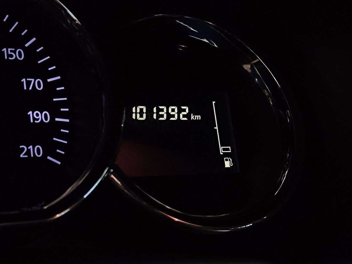 Renault Logan 2019 года с пробегом. Фото: #4