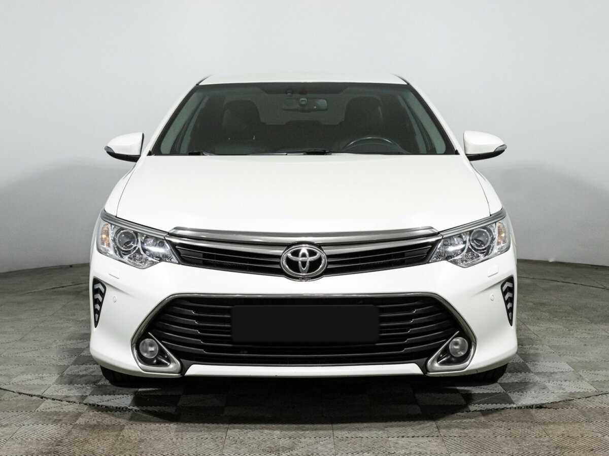 Toyota Camry 2016 года с пробегом. Фото: #1
