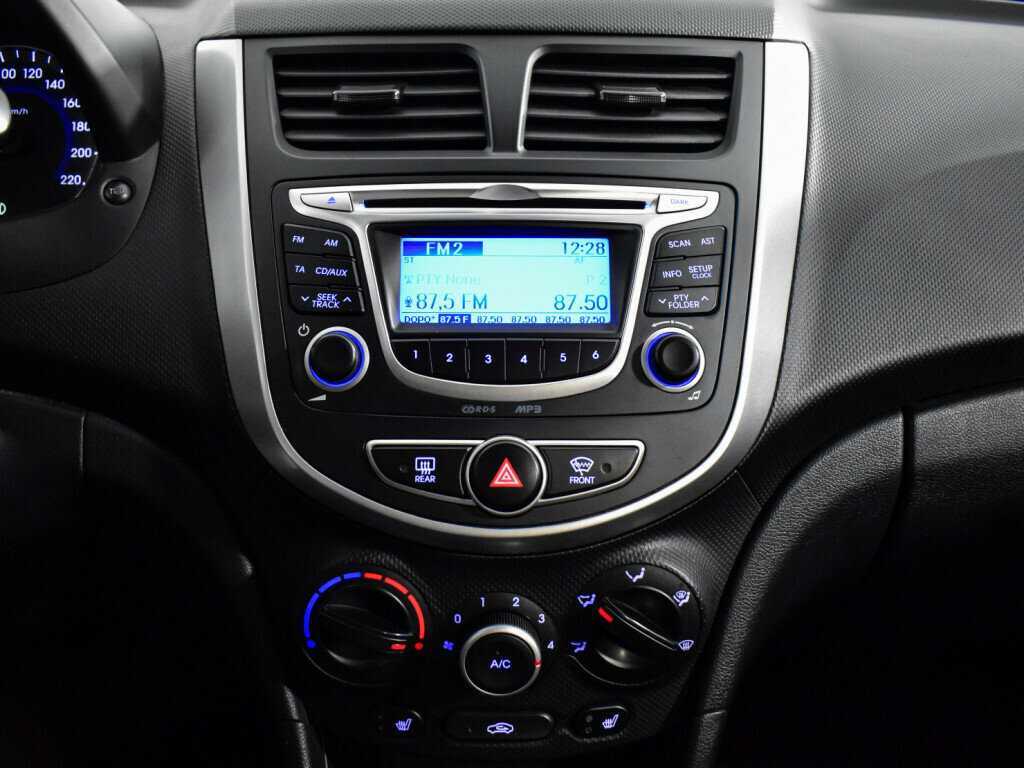 Hyundai Solaris 2014 года с пробегом. Фото: #12