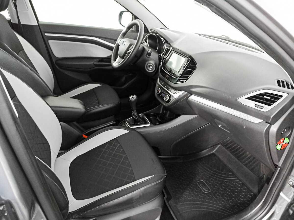 Lada (ВАЗ) Vesta 2019 года с пробегом. Фото: #8