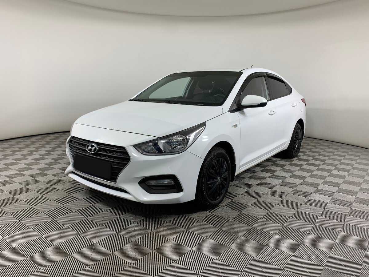 Hyundai Solaris 2017 года с пробегом. Посмотреть фото