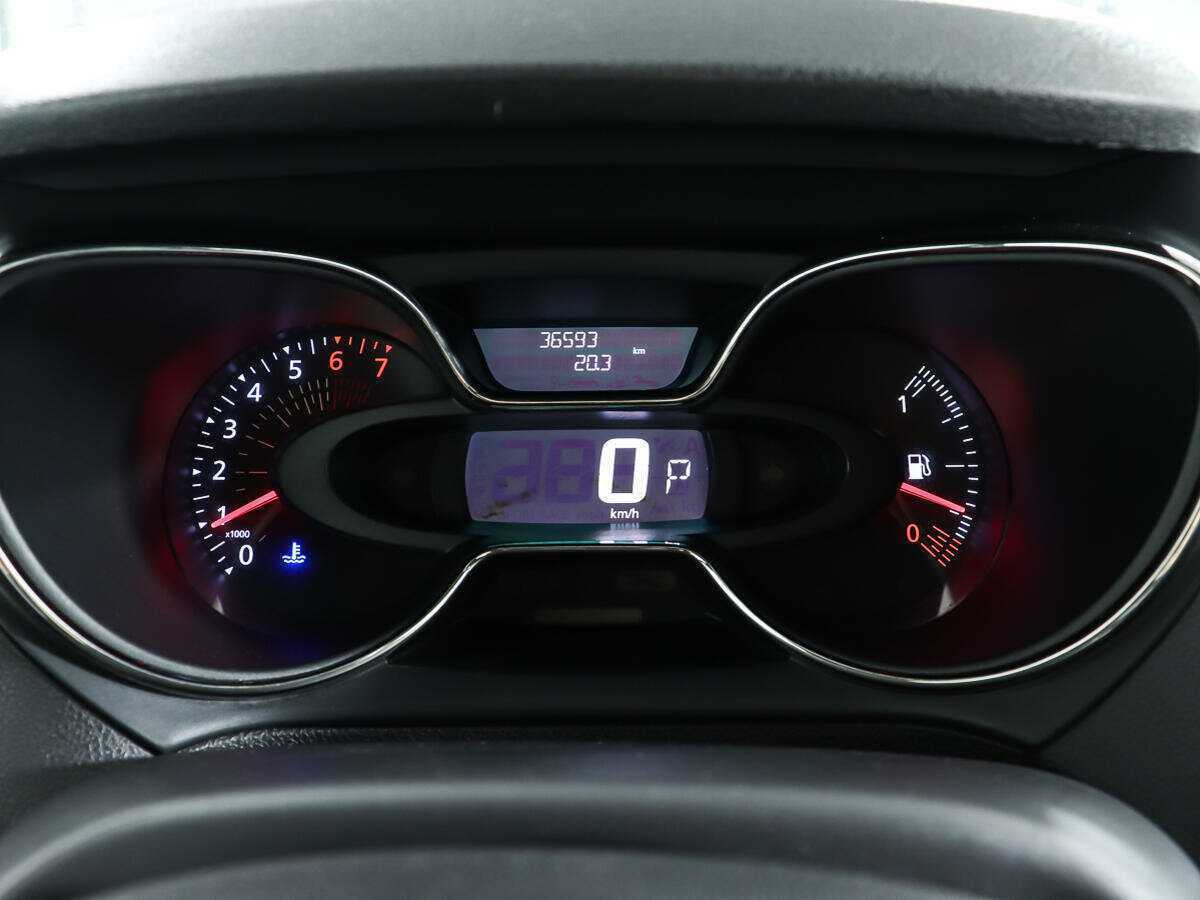 Renault Kaptur 2018 года с пробегом. Фото: #12