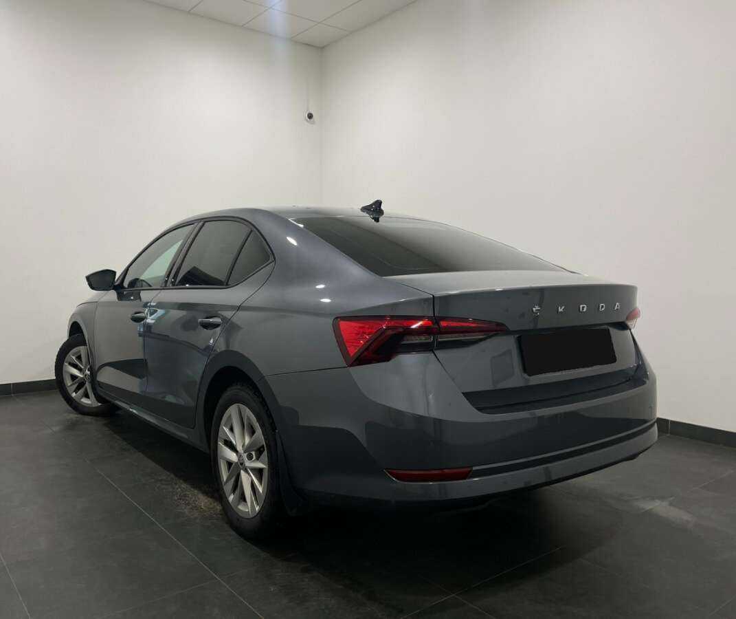Skoda Octavia 2021 года с пробегом. Фото: #2