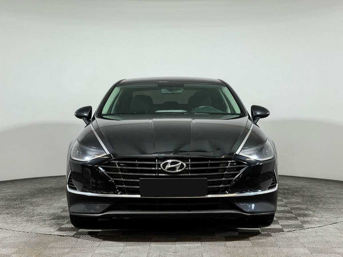 Hyundai Sonata 2021 года с пробегом. Фото: #1