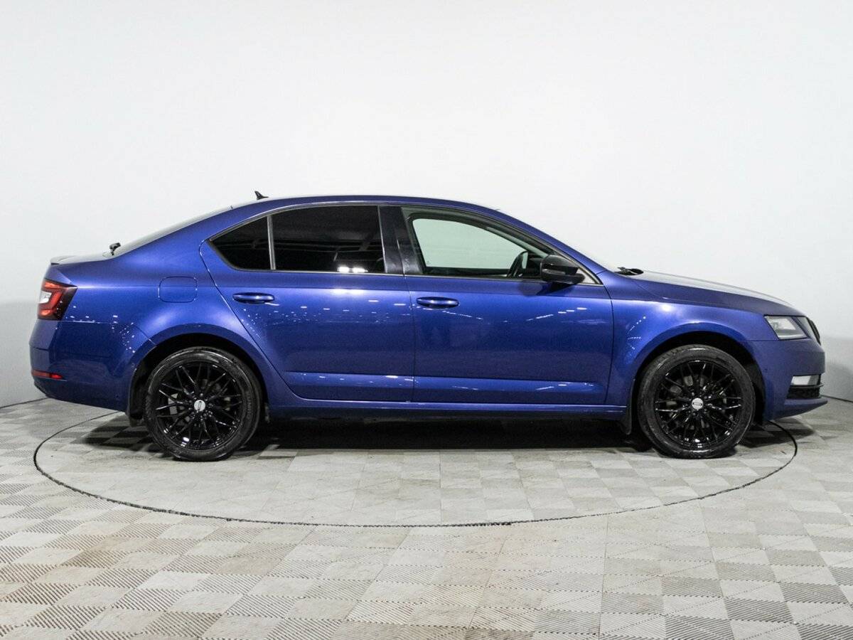 Skoda Octavia 2019 года с пробегом. Фото: #3