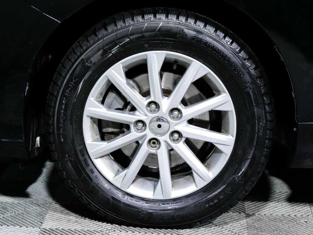 Toyota Camry 2013 года с пробегом. Фото: #11