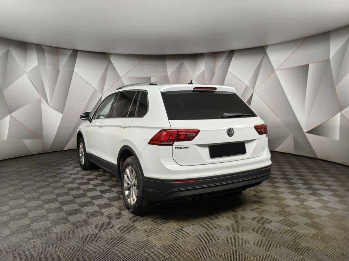Volkswagen Tiguan 2018 года с пробегом. Фото: #3