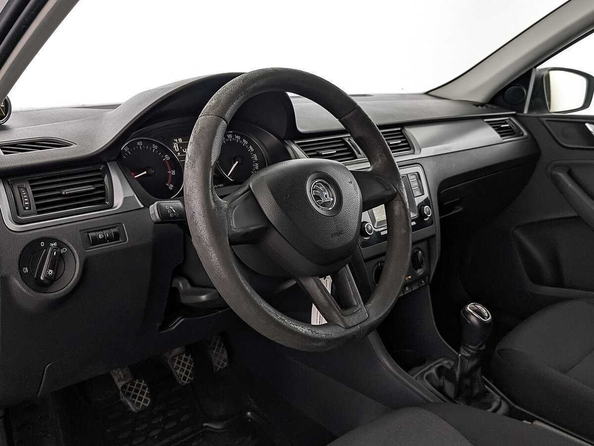 Skoda Rapid 2017 года с пробегом. Фото: #14