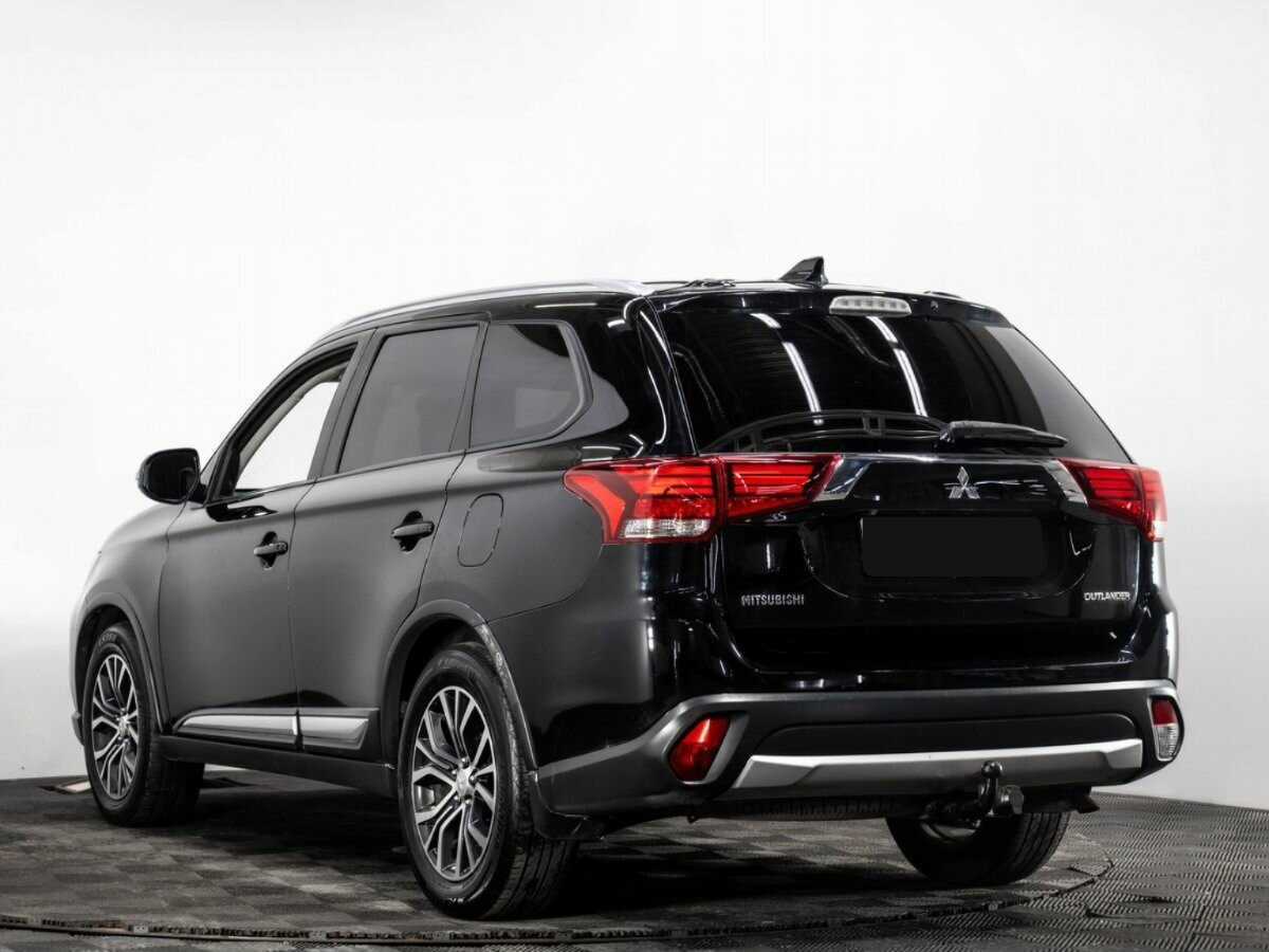 Mitsubishi Outlander 2017 года с пробегом. Фото: #5