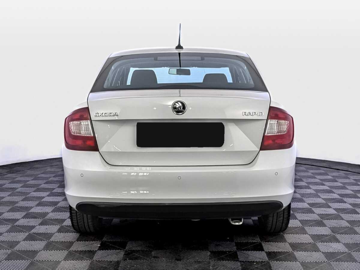 Skoda Rapid 2019 года с пробегом. Фото: #5