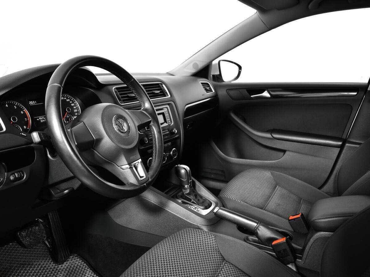 Volkswagen Jetta 2014 года с пробегом. Фото: #12