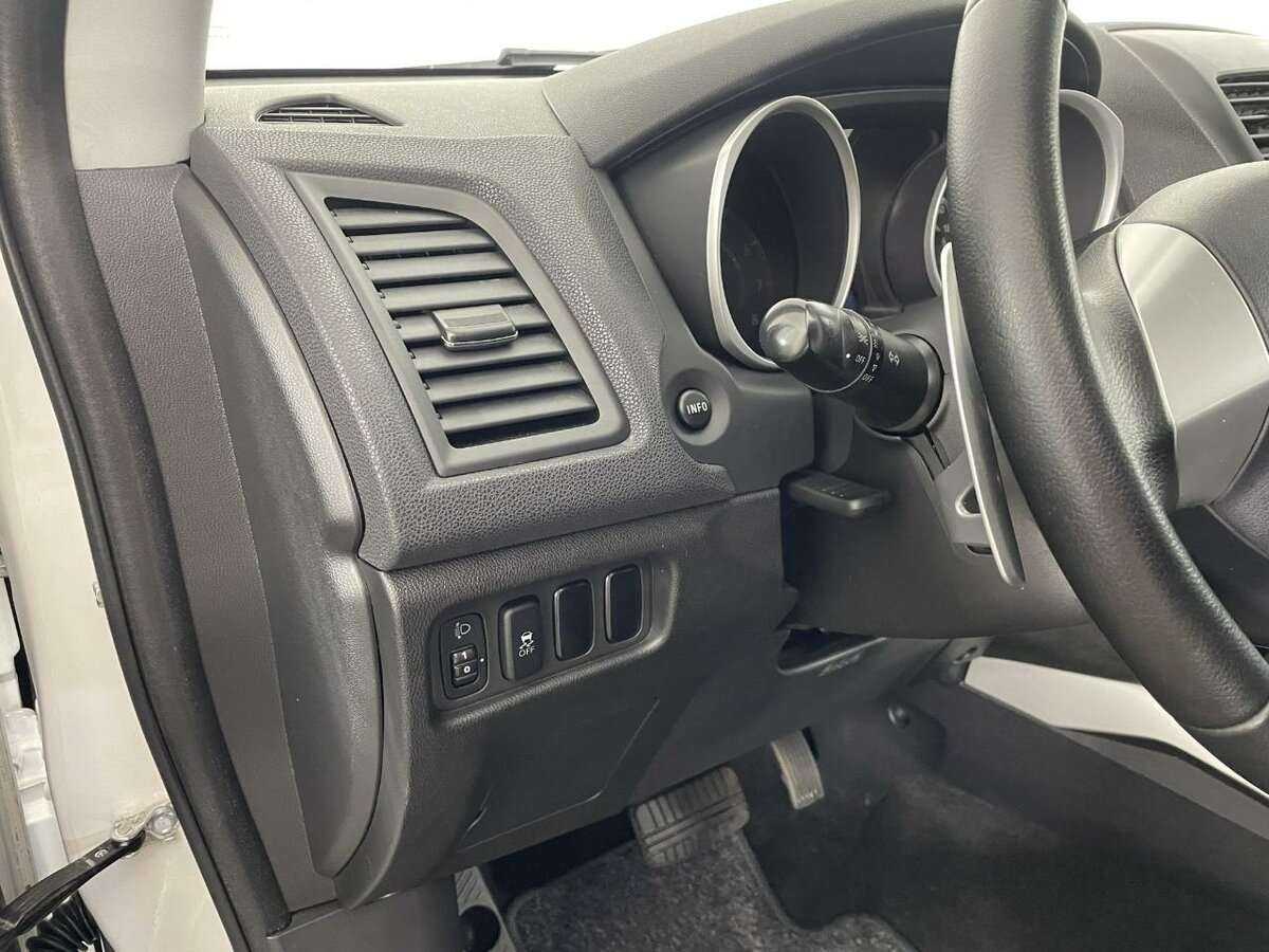 Mitsubishi ASX 2012 года с пробегом. Фото: #8