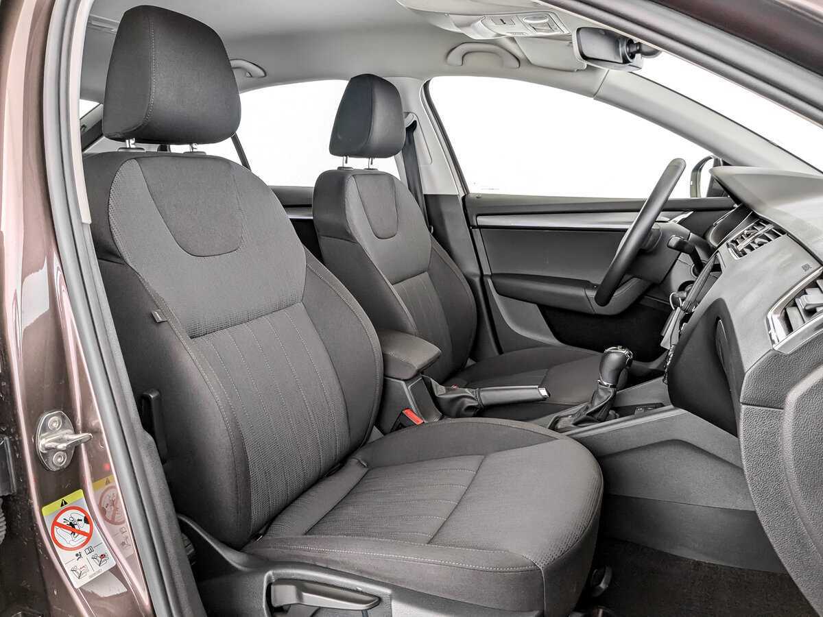 Skoda Octavia 2019 года с пробегом. Фото: #22