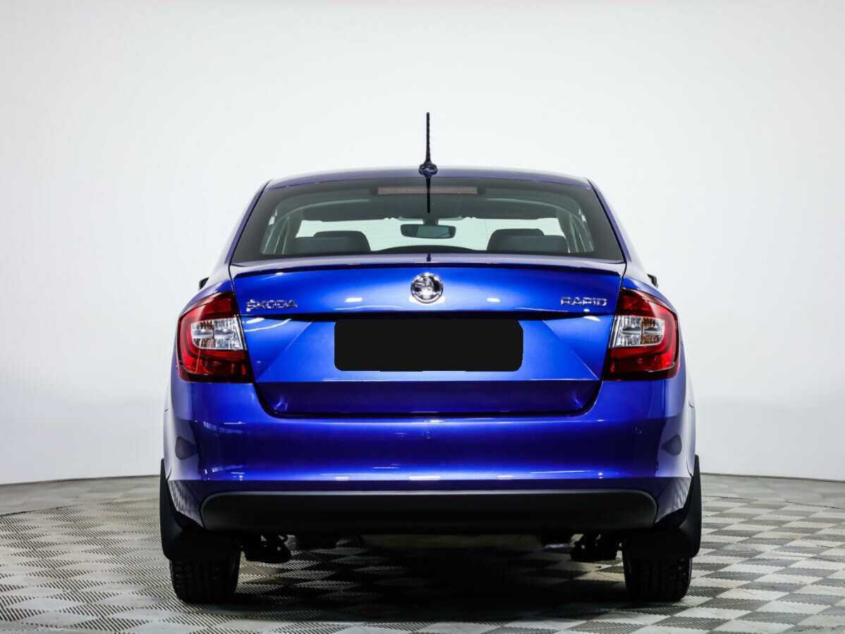Skoda Rapid 2018 года с пробегом. Фото: #4