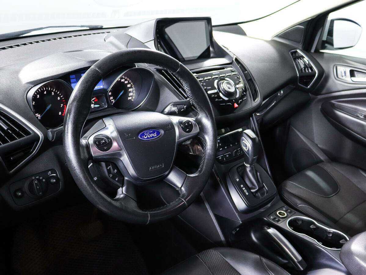 Ford Kuga 2015 года с пробегом. Фото: #12