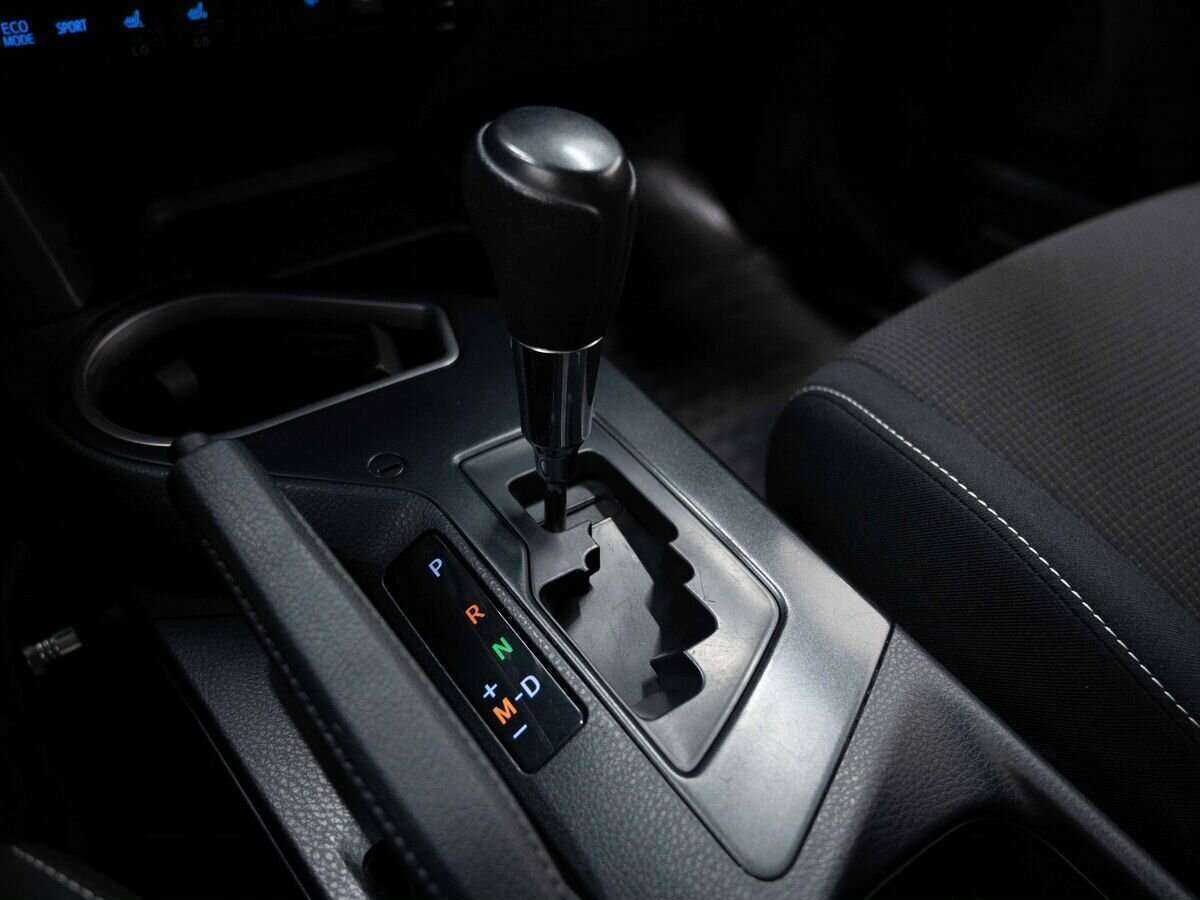 Toyota RAV4 2017 года с пробегом. Фото: #23