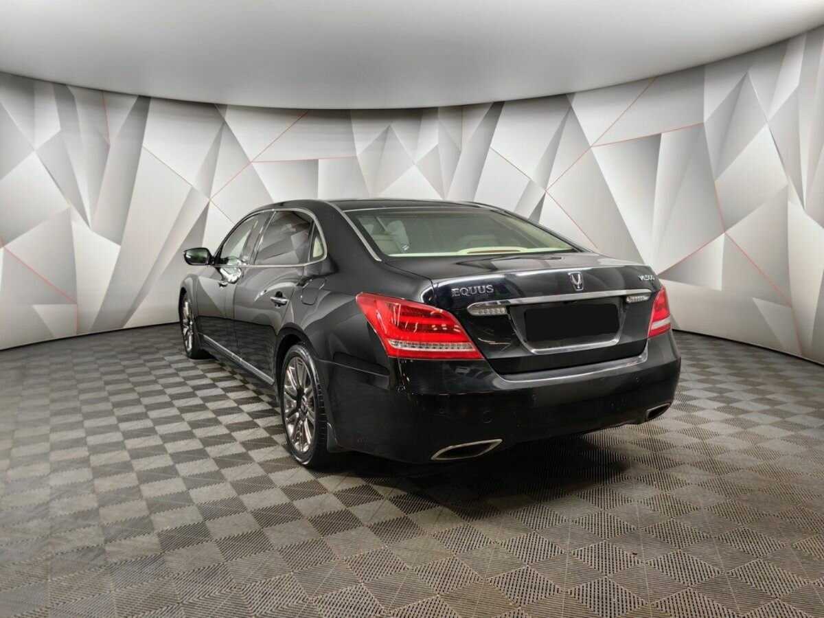 Hyundai Equus 2013 года с пробегом. Фото: #3