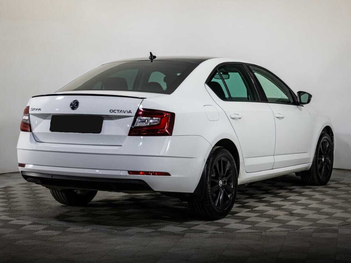 Skoda Octavia 2018 года с пробегом. Фото: #4