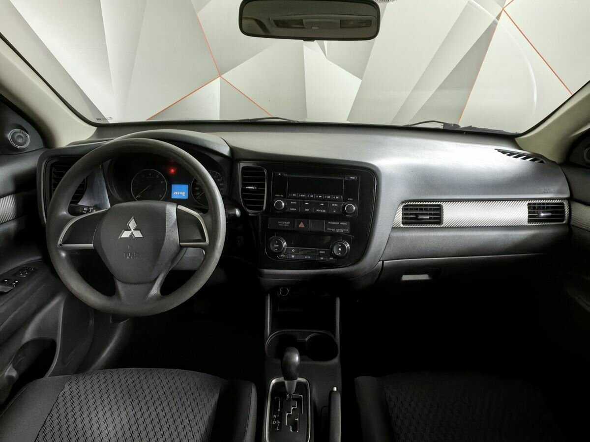 Mitsubishi Outlander 2014 года с пробегом. Фото: #9