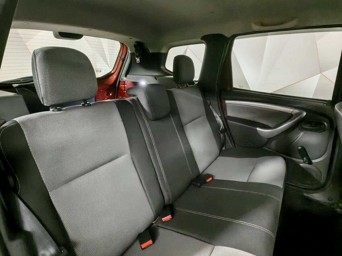 Renault Duster 2013 года с пробегом. Фото: #9