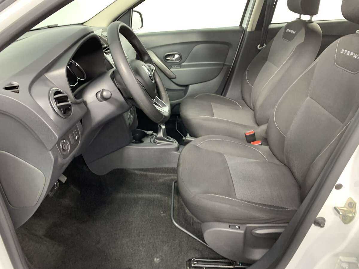 Renault Logan 2020 года с пробегом. Фото: #15