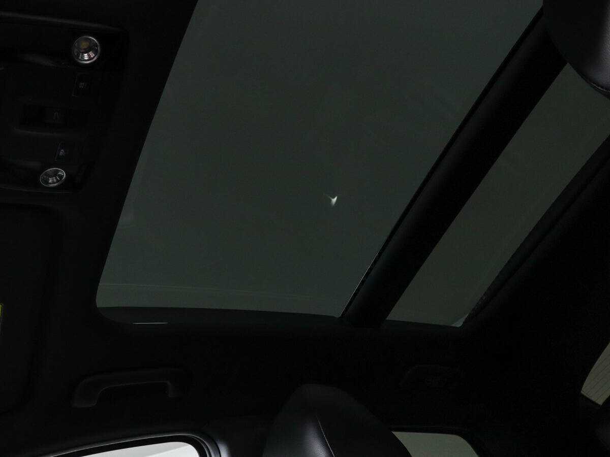 Kia K5 2021 года с пробегом. Фото: #14