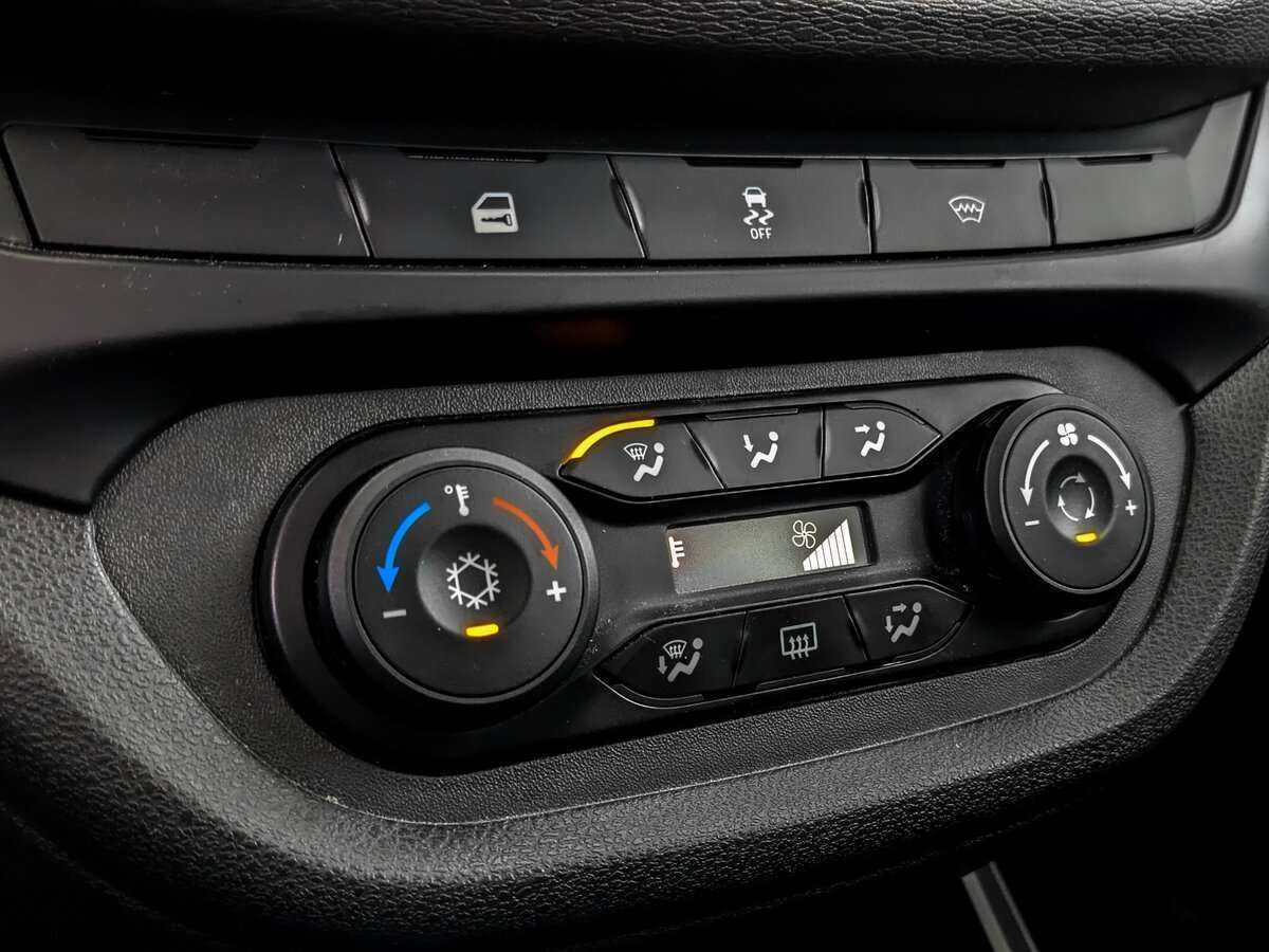 Lada (ВАЗ) Vesta 2021 года с пробегом. Фото: #19