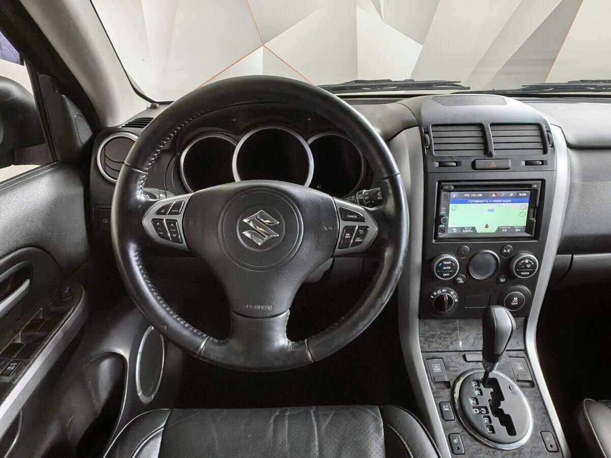 Suzuki Grand Vitara 2014 года с пробегом. Фото: #13