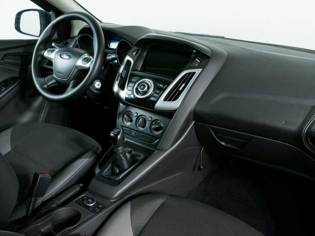 Ford Focus 2013 года с пробегом. Фото: #7