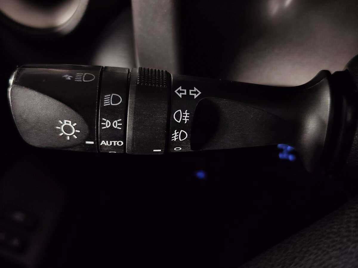 Toyota RAV4 2015 года с пробегом. Фото: #20