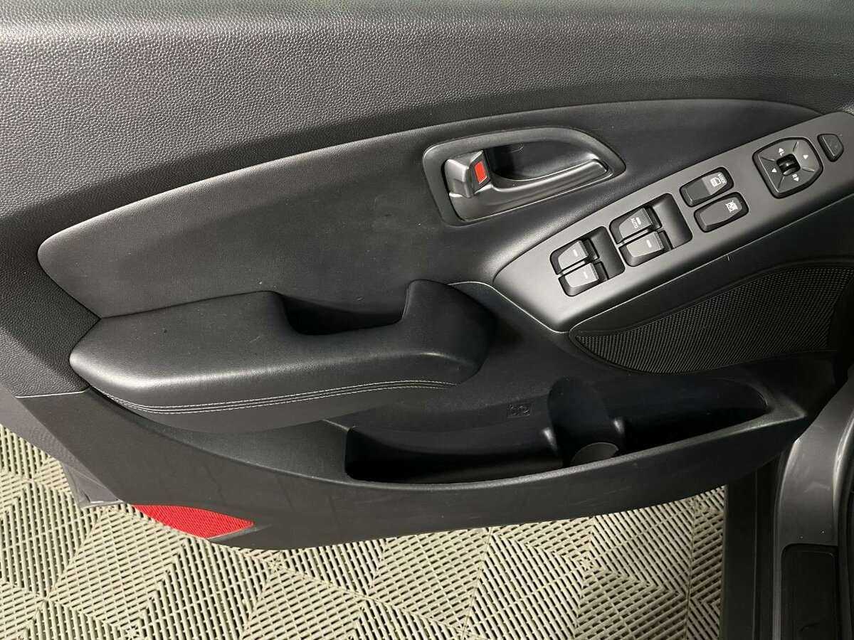 Hyundai ix35 2015 года с пробегом. Фото: #7