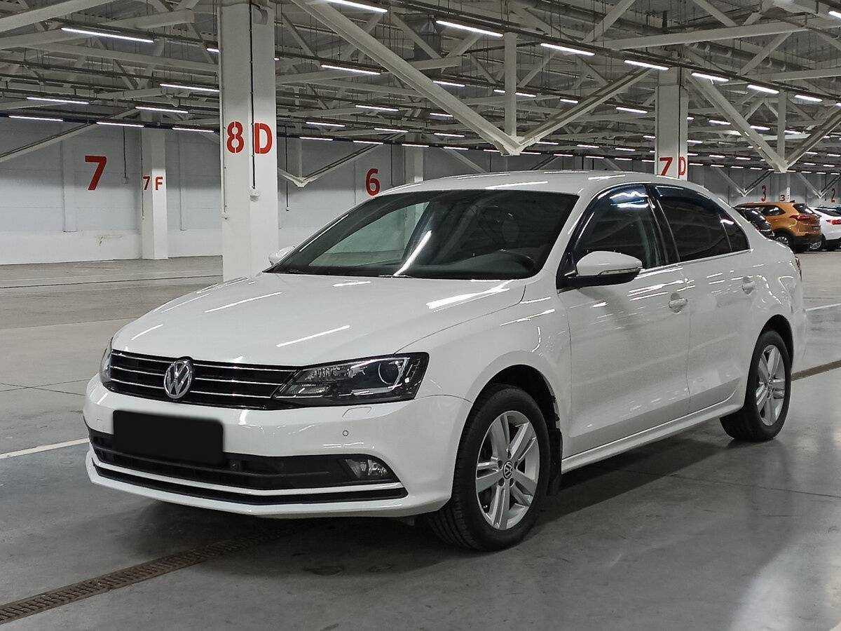 Volkswagen Jetta 2015 года с пробегом. Фото: #0