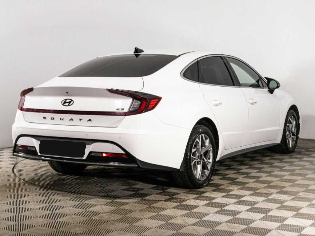 Hyundai Sonata 2019 года с пробегом. Фото: #4