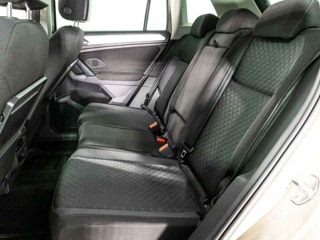 Volkswagen Tiguan 2017 года с пробегом. Фото: #9