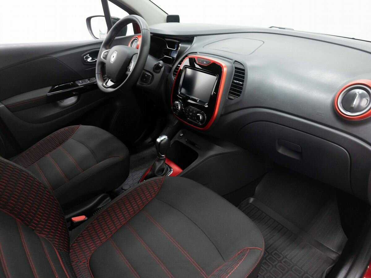 Renault Kaptur 2019 года с пробегом. Фото: #12