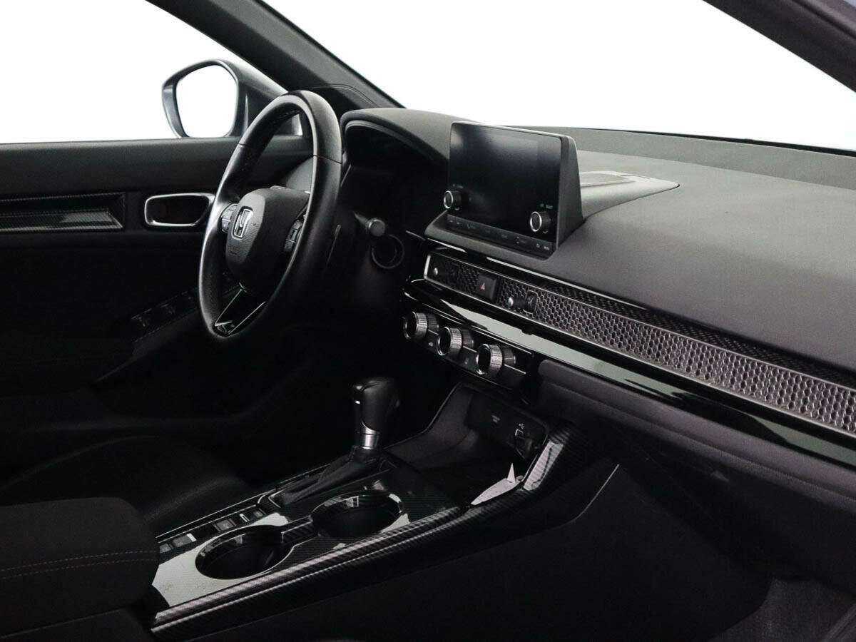 Honda Civic 2022 года с пробегом. Фото: #6