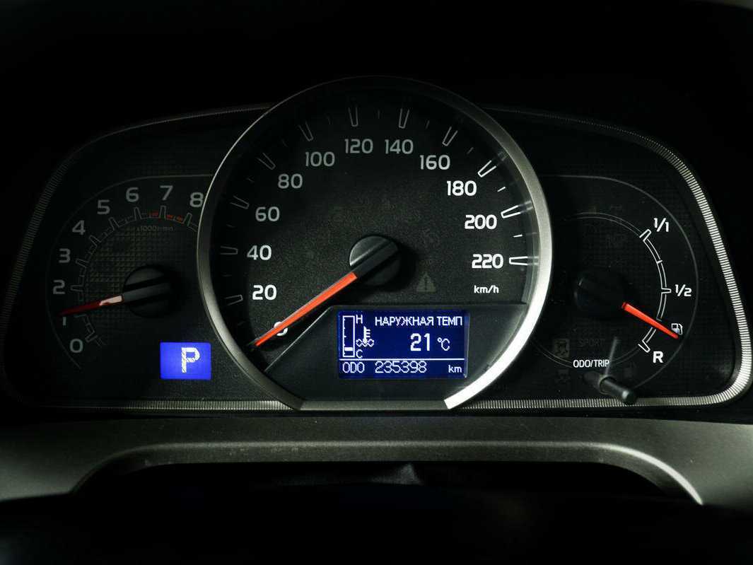 Toyota RAV4 2013 года с пробегом. Фото: #9