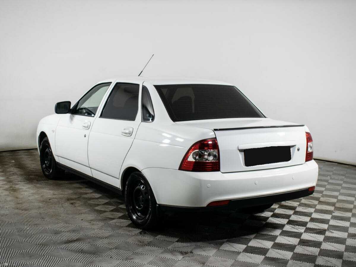 Lada (ВАЗ) Priora 2017 года с пробегом. Фото: #5